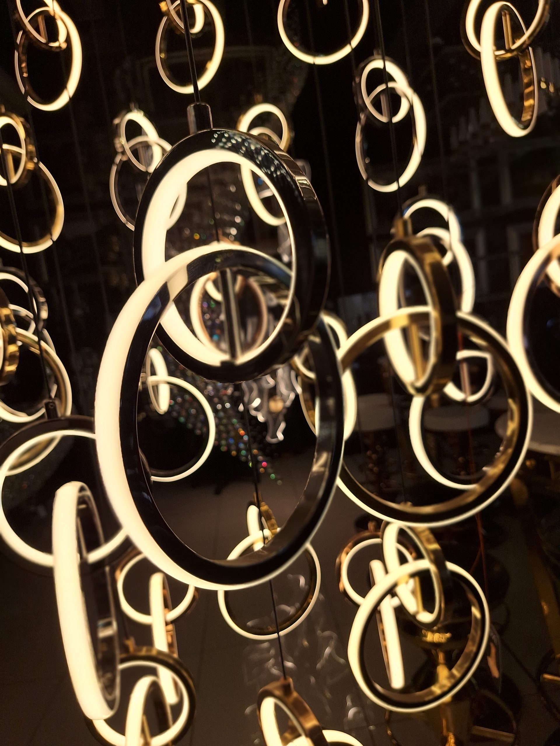 Multi-Ring LED Chandelier – Contemporary Design - Image 3